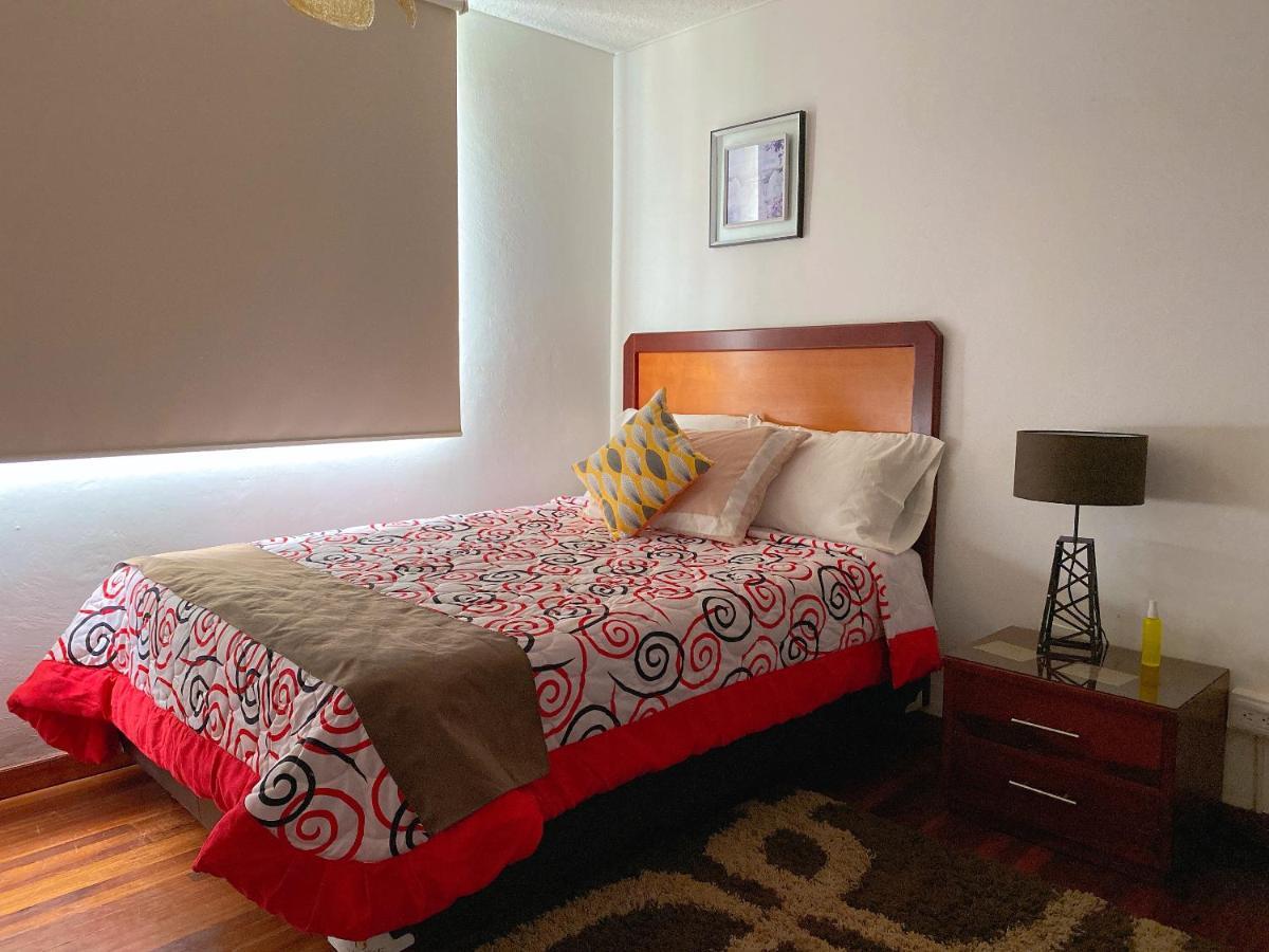 Bed And Breakfast La Uvilla Quito Buitenkant foto