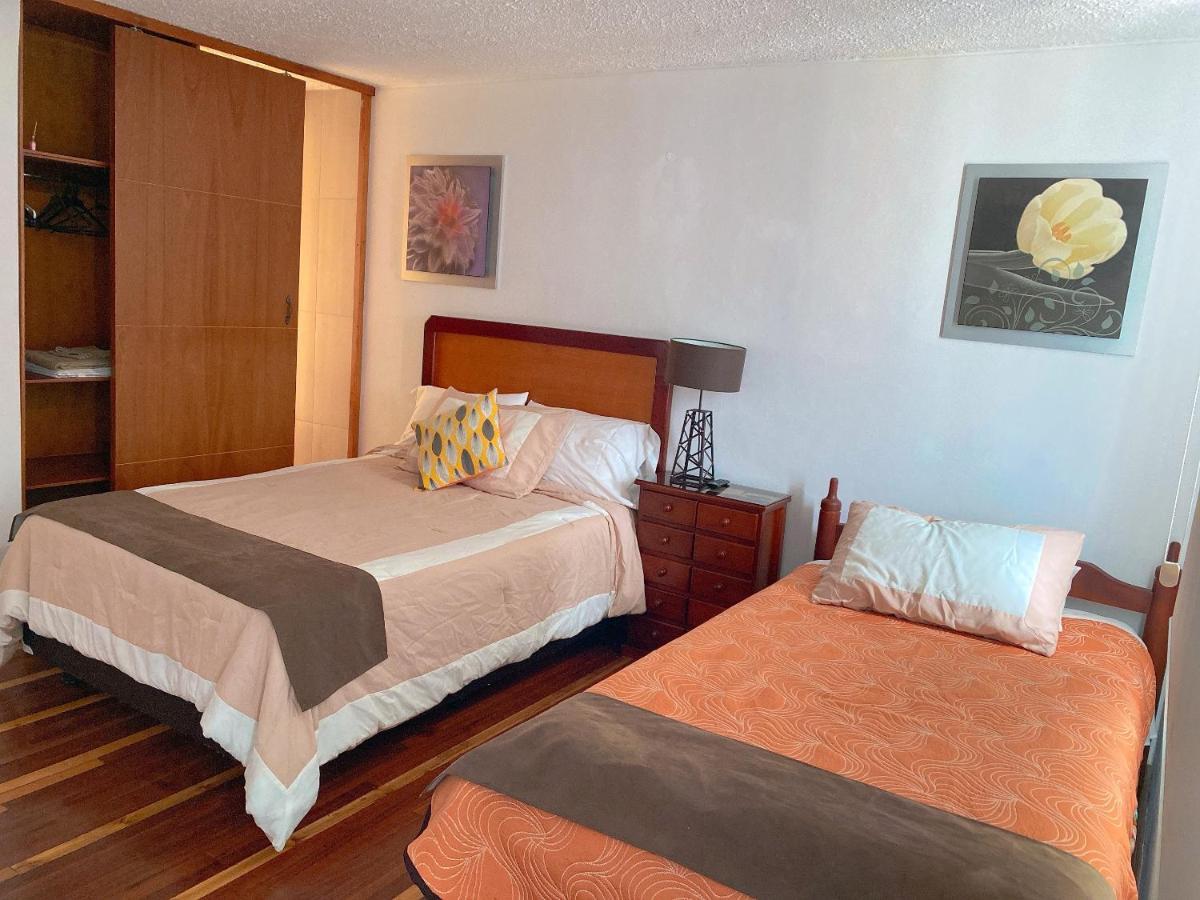 Bed And Breakfast La Uvilla Quito Buitenkant foto