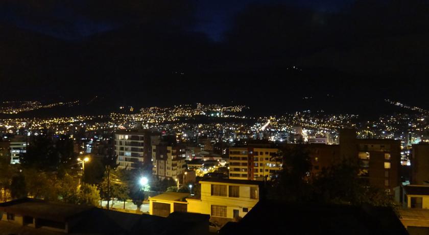 Bed And Breakfast La Uvilla Quito Kamer foto